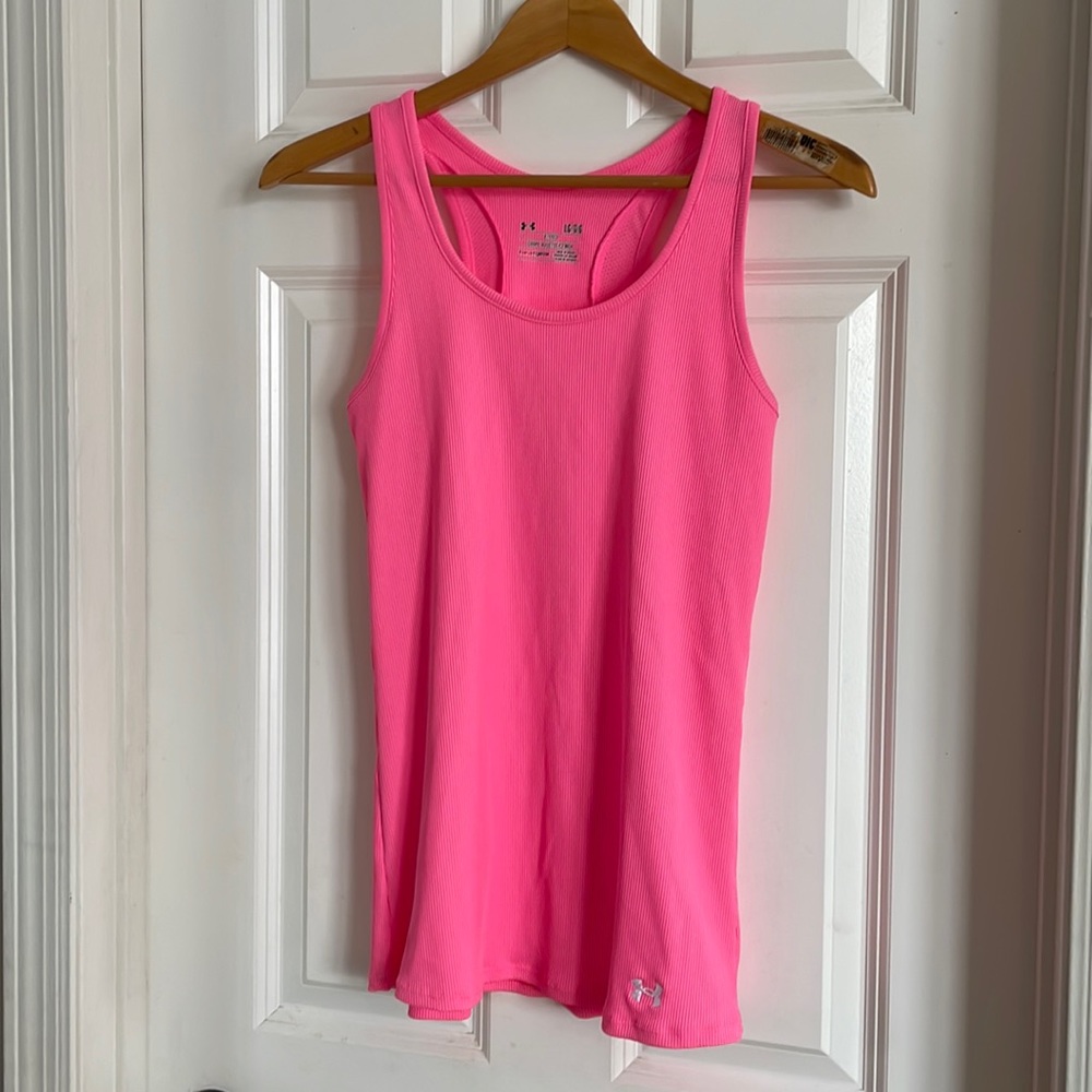 Womens Under armor sleeveless workout tank